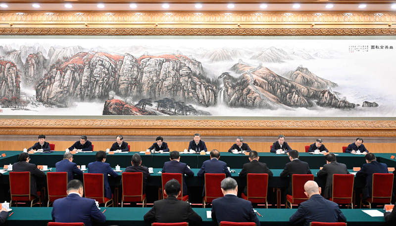 習近平在民營企業(yè)座談會上強調：民營經濟發(fā)展前景廣闊大有可為 民營企業(yè)和民營企業(yè)家大顯身手正當其時