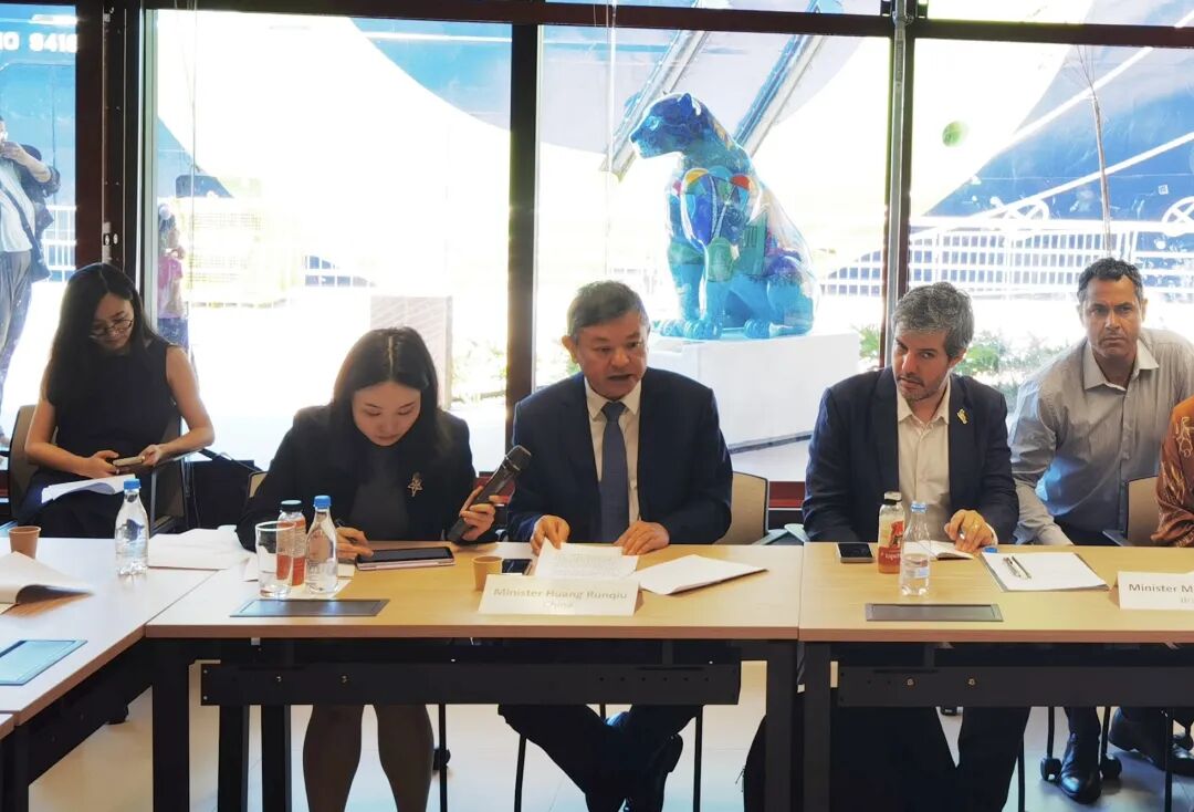 生態(tài)環(huán)境部部長(zhǎng)黃潤(rùn)秋出席甲烷與其他非二氧化碳溫室氣體峰會(huì)并會(huì)見外方高級(jí)代表